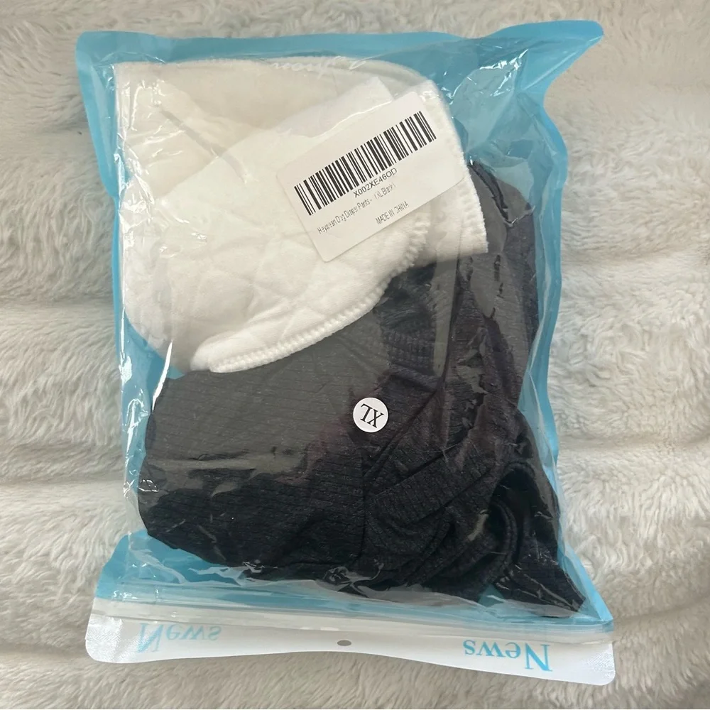 NWT✨ Dog Diaper